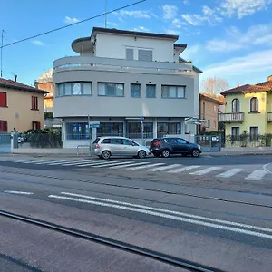  Pensjonat Marconi House